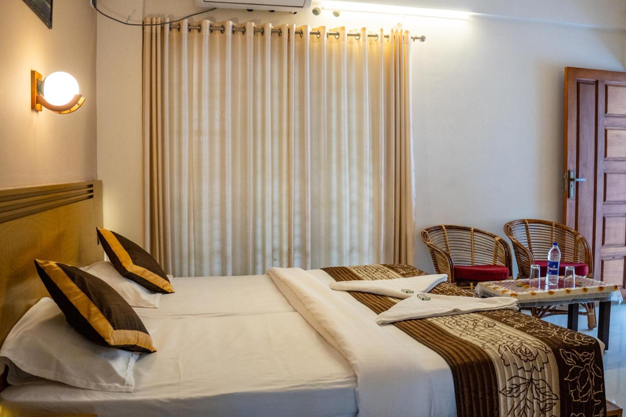 White House Residency Hotel วาร์คาลา ภายนอก รูปภาพ